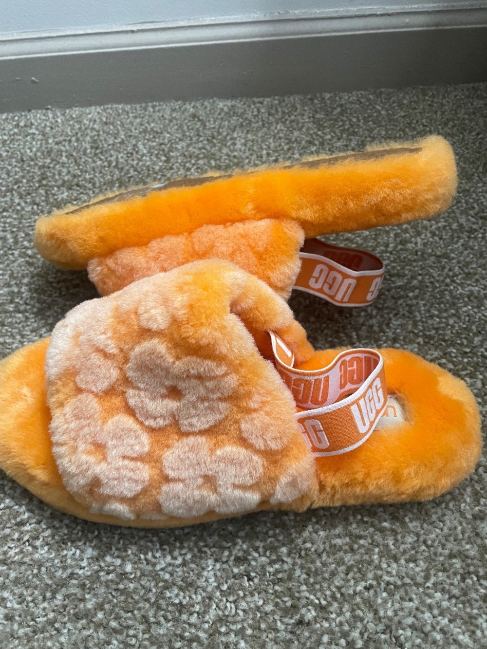 Ugg Slides